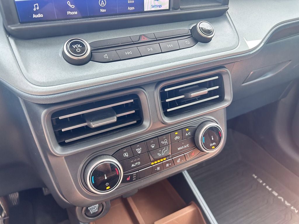 Certified 2024 Ford Maverick Lariat w/ FX4 Off-Road Package AWD/4WD image 26