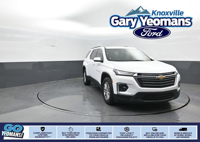 Used 2023 Chevrolet Traverse LT image 1
