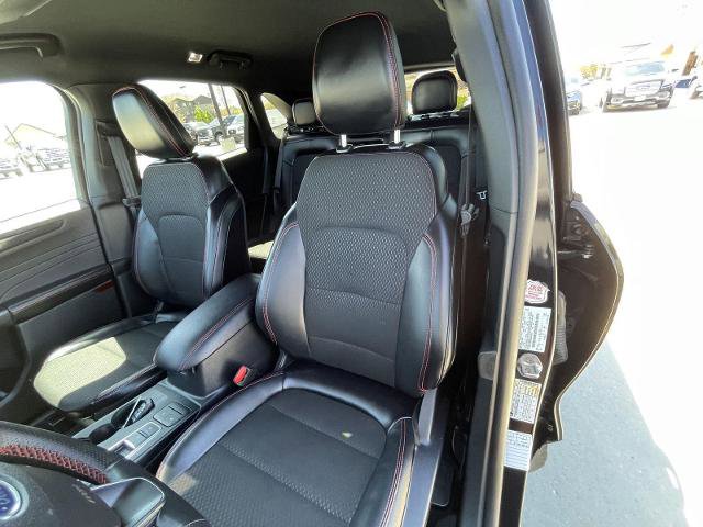 Certified 2025 Ford Escape ST-Line AWD/4WD image 18
