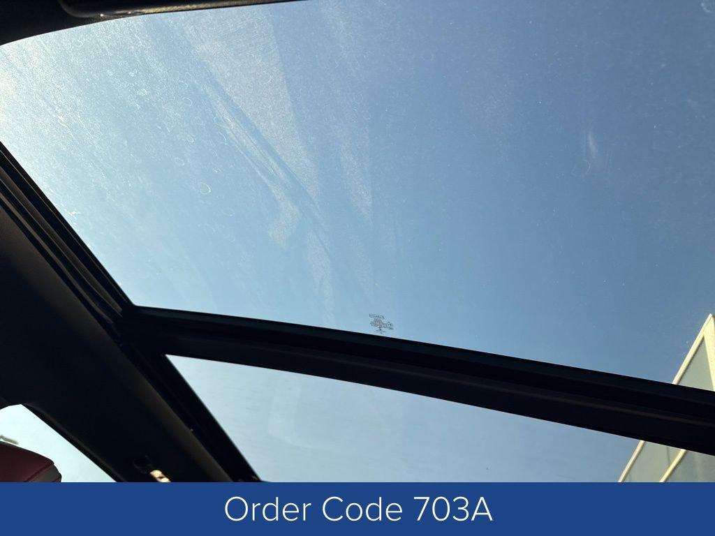 Certified 2021 Ford F250 Platinum w/ FX4 Off-Road Package image 22