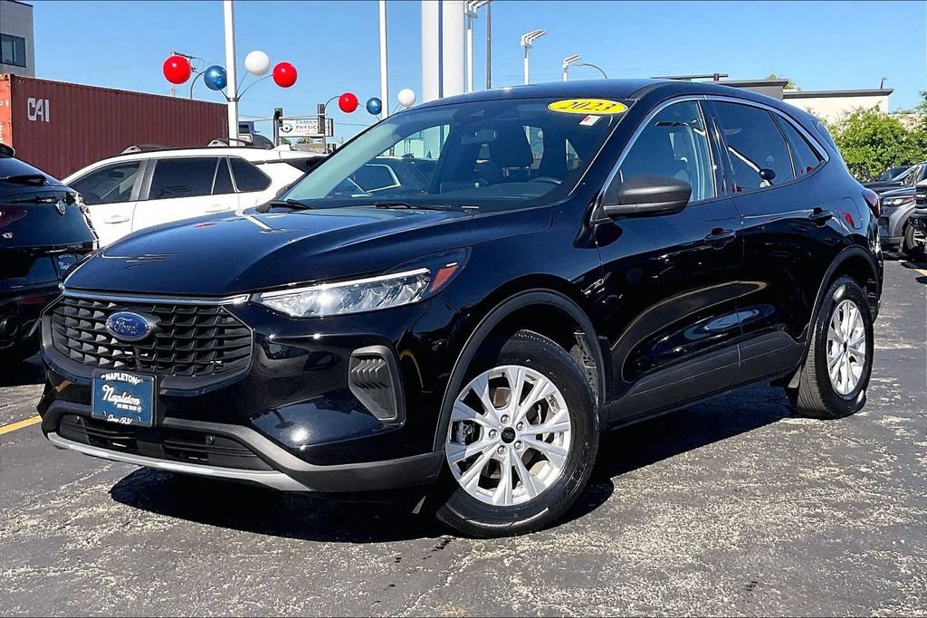 Certified 2023 Ford Escape Active AWD/4WD image 11