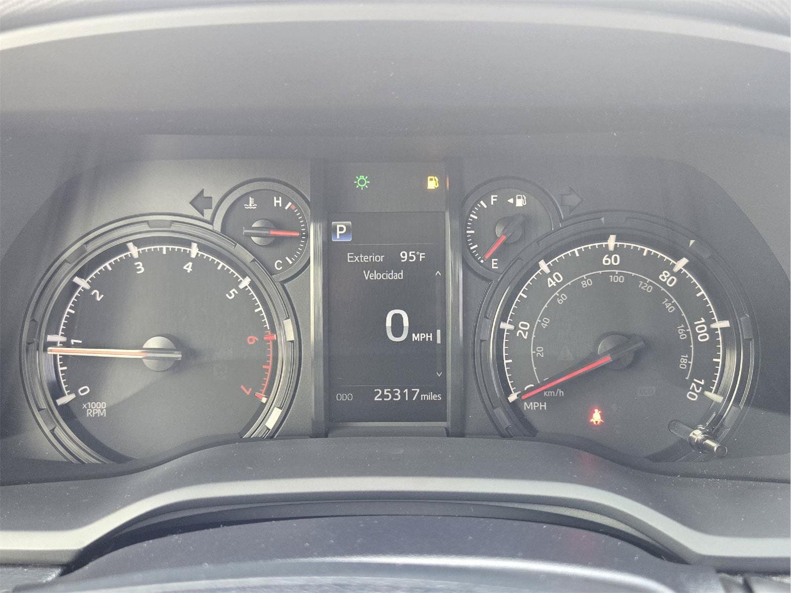 Used 2022 Toyota 4Runner SR5 Premium w/ Moonroof Package AWD/4WD image 14