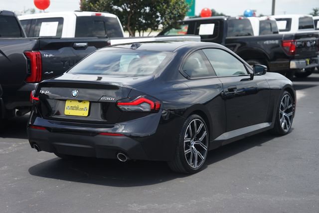 Used 2023 BMW 230i Coupe w/ Premium Package RWD image 6