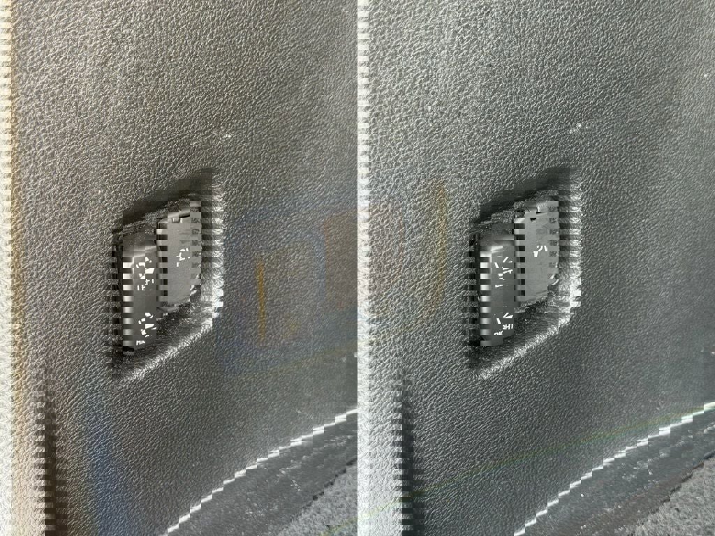 Certified 2023 Ford Edge SEL image 12