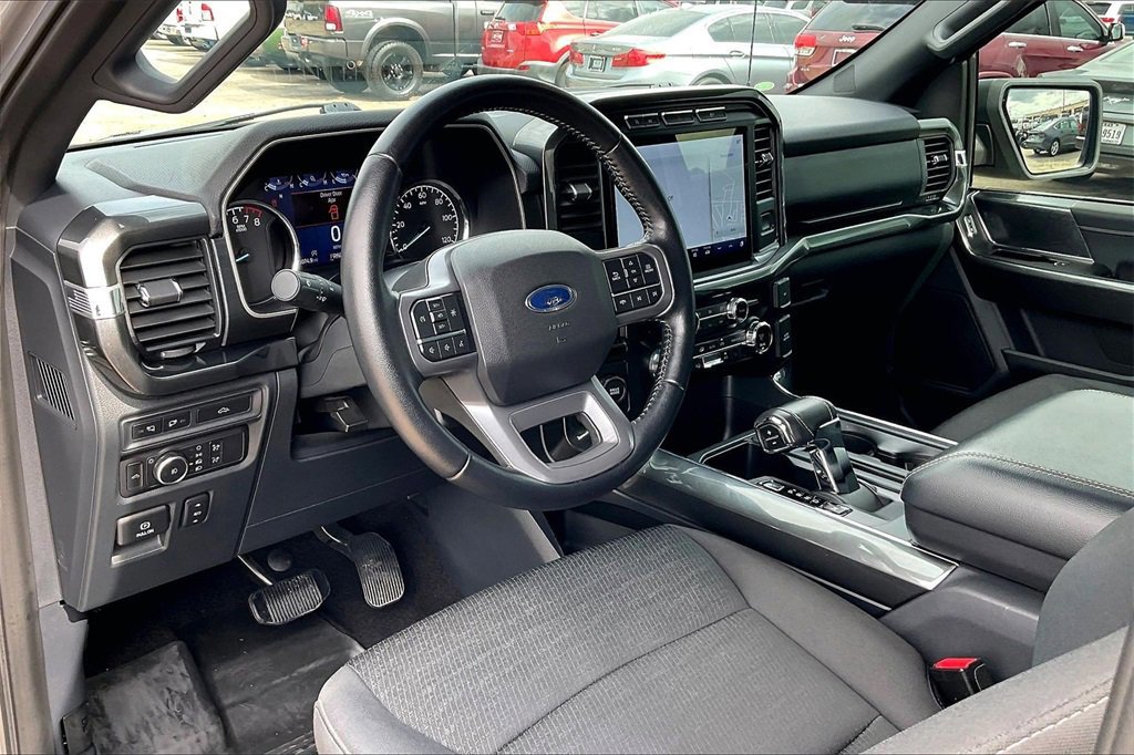 Certified 2021 Ford F150 XLT w/ Equipment Group 302A High image 14