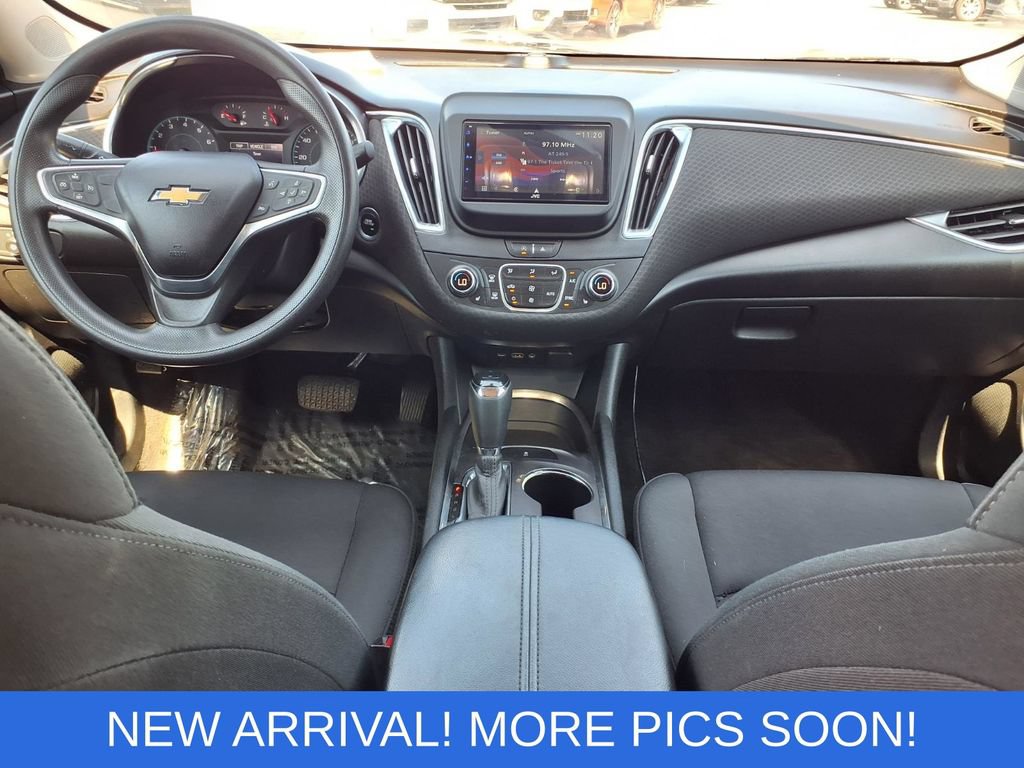 Used 2020 Chevrolet Malibu LT FWD image 9