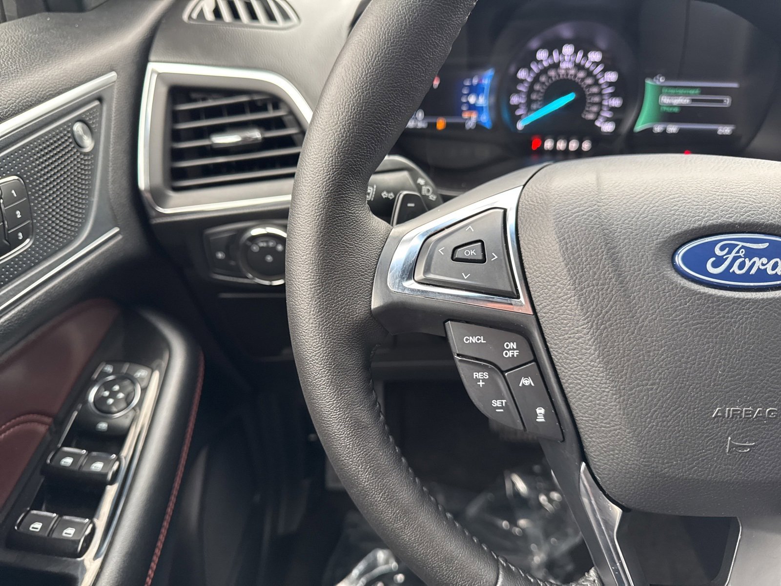 Certified 2020 Ford Edge Titanium w/ Equipment Group 301A image 19