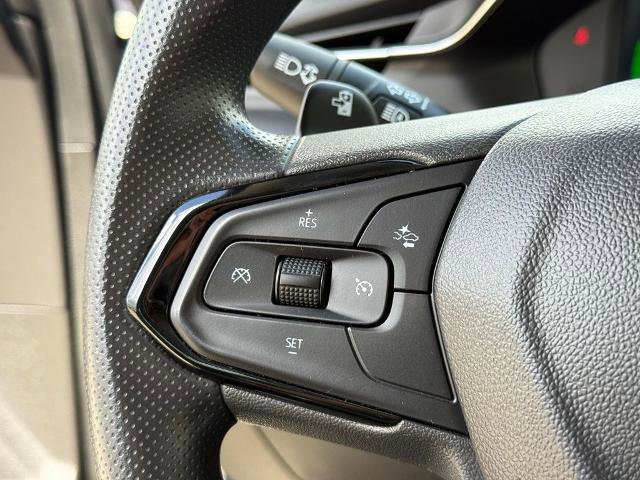 Used 2023 Chevrolet Bolt EUV LT w/ Driver Confidence Package image 14