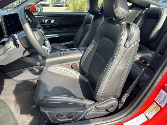 Certified 2026 Ford Mustang Premium RWD image 26
