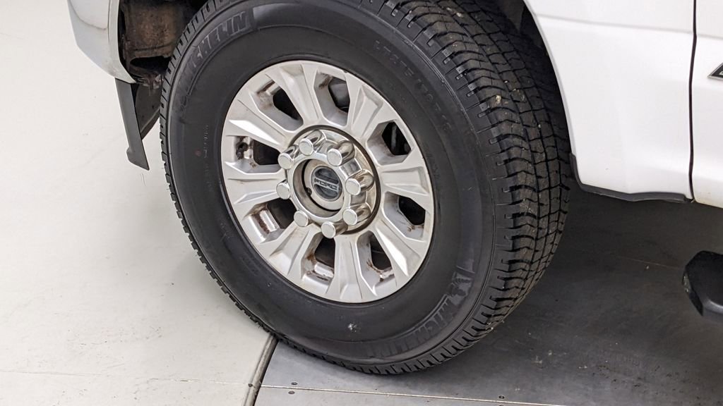 Certified 2020 Ford F250 XLT AWD/4WD image 4