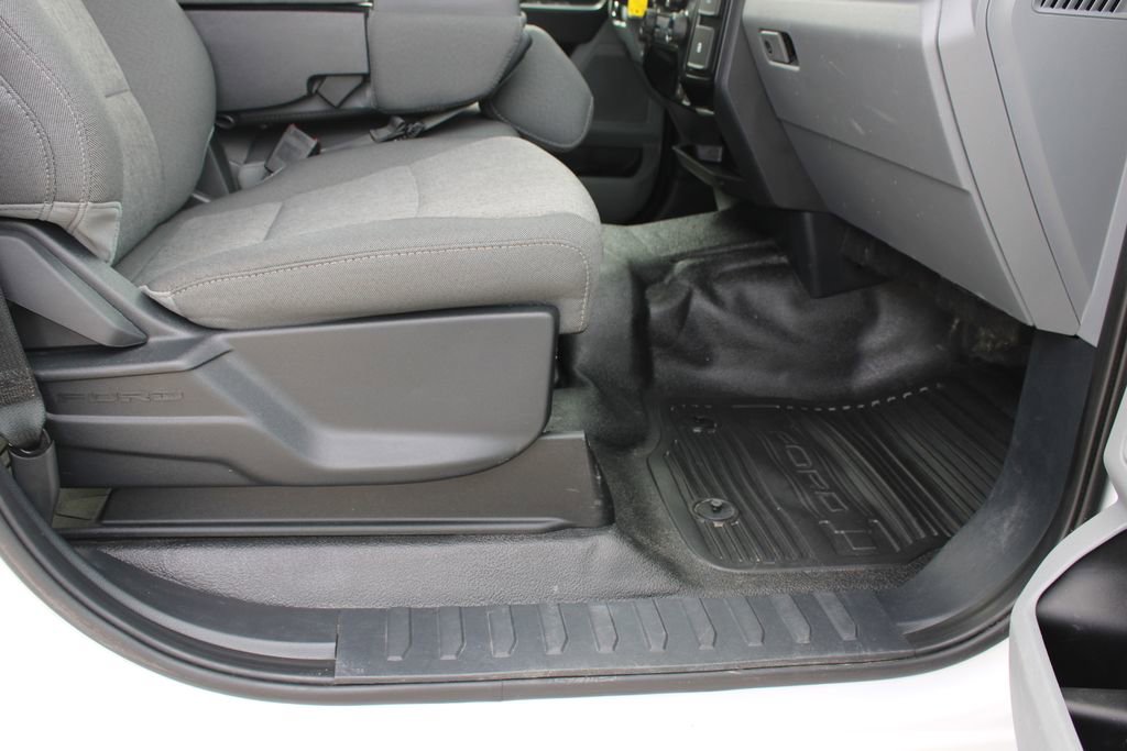 Certified 2025 Ford F250 XL w/ FX4 Off-Road Package image 10