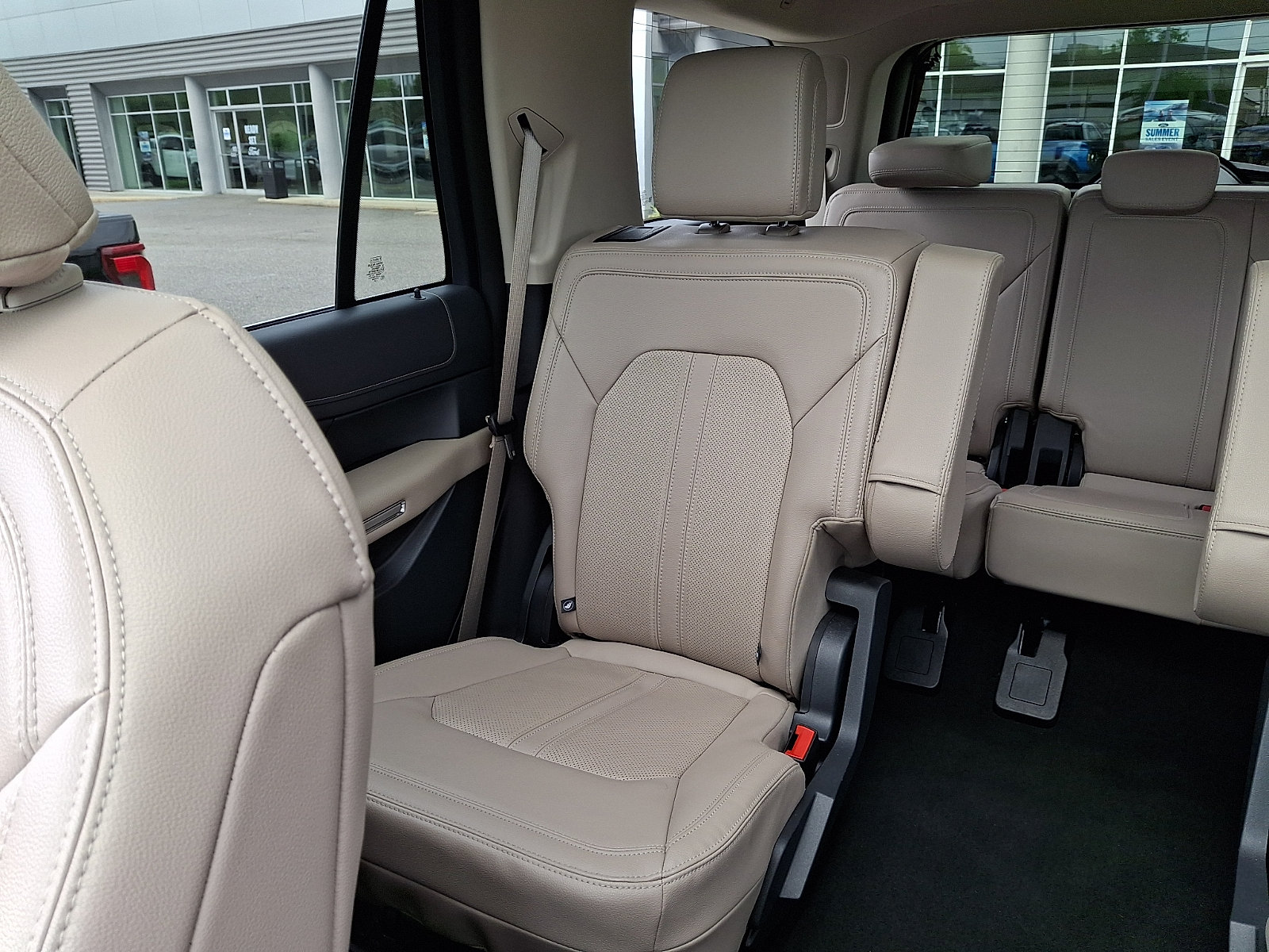 Certified 2023 Ford Expedition Limited AWD/4WD image 17