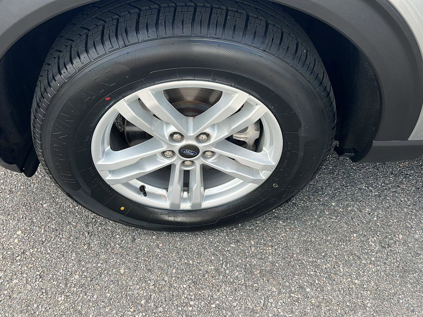 Certified 2024 Ford Explorer XLT image 37