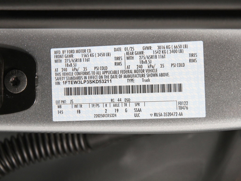 Certified 2025 Ford F150 XLT w/ Equipment Group 302A MID image 29