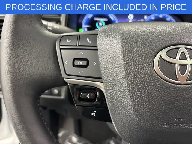 Used 2025 Toyota Camry XLE w/ Premium Plus Package FWD image 17