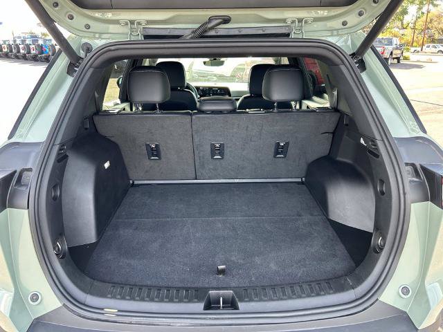 Used 2025 Chevrolet Equinox LT w/ Convenience Package II FWD image 19