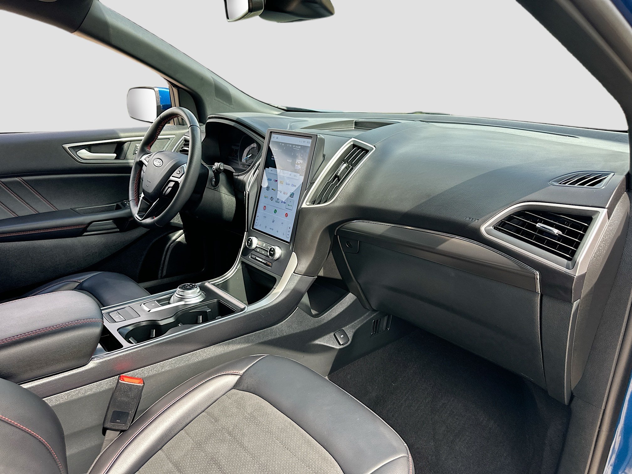 Certified 2024 Ford Edge ST-Line AWD/4WD image 27