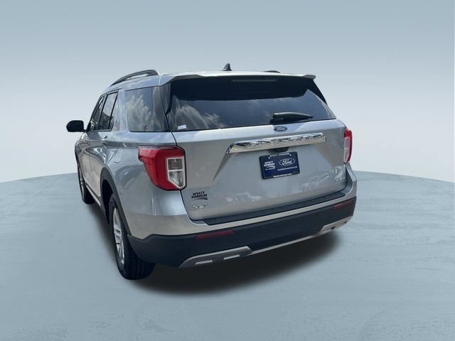 Certified 2023 Ford Explorer XLT w/ Equipment Group 202A AWD/4WD image 6