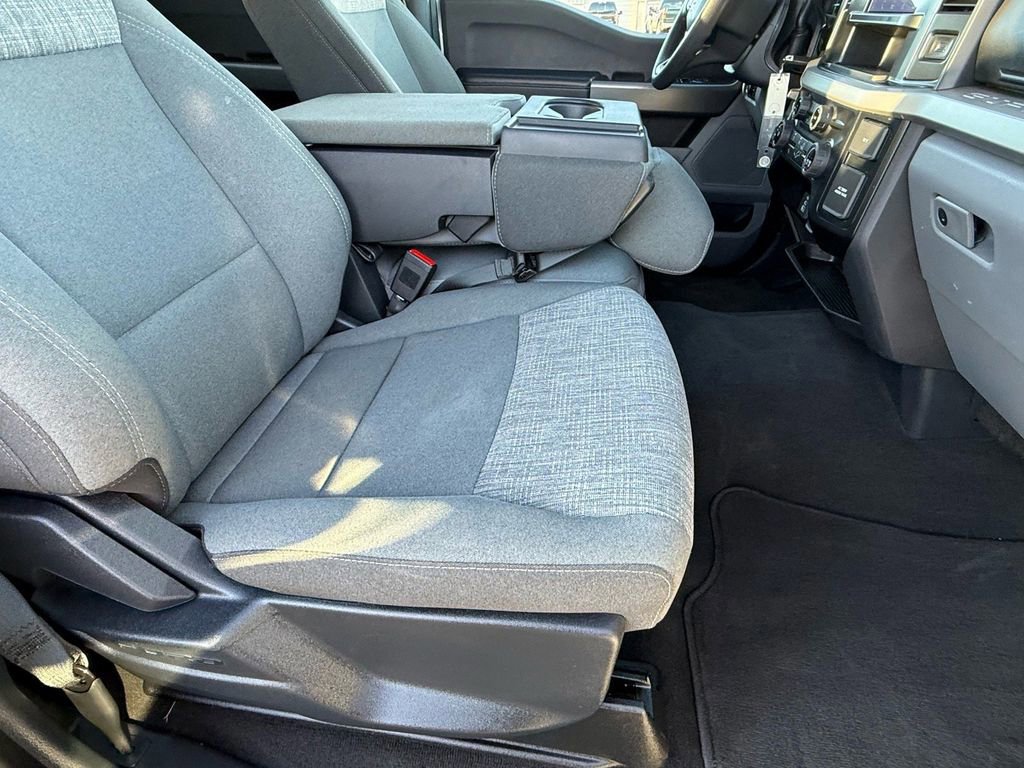 Certified 2025 Ford F250 XLT image 11