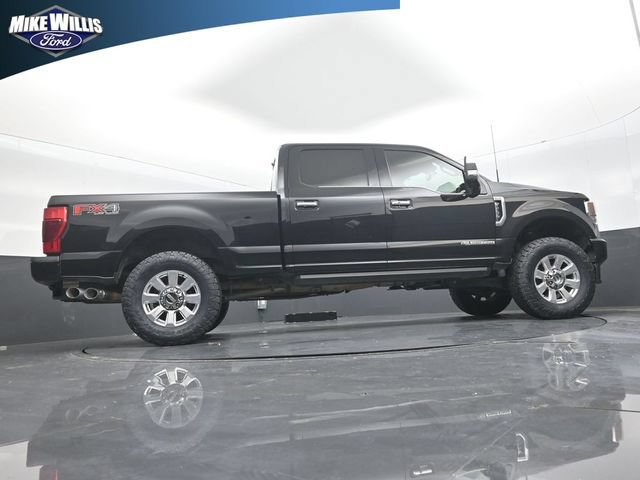 Certified 2022 Ford F250 Platinum w/ FX4 Off-Road Package AWD/4WD image 24