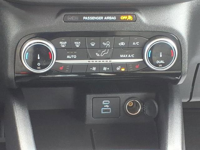 Certified 2022 Ford Escape SE w/ SE Sport Appearance Package FWD image 11