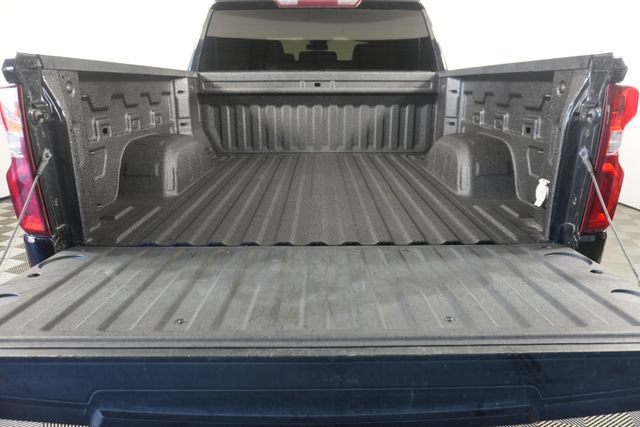 Used 2022 Chevrolet Silverado 1500 Custom Trail Boss w/ Safety Confidence Package AWD/4WD image 9