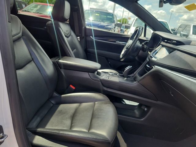 Used 2022 Cadillac XT5 Premium Luxury FWD image 32