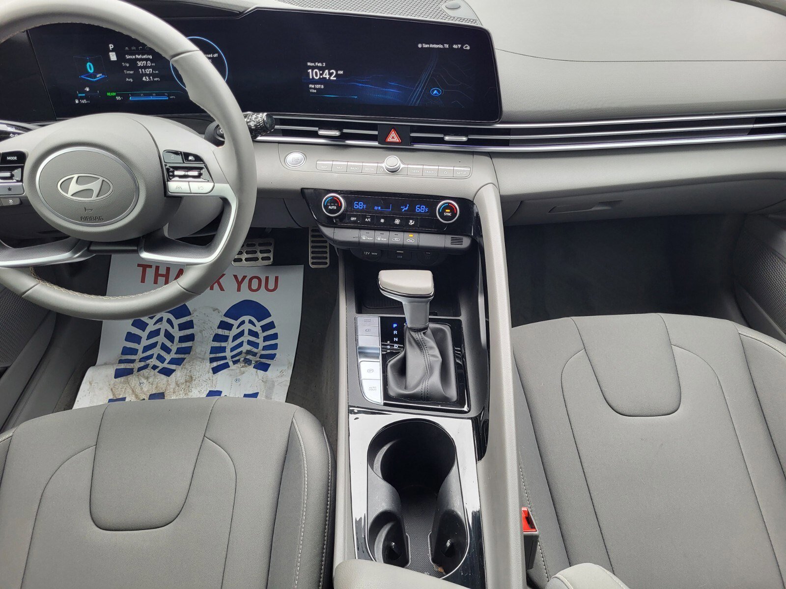 Used 2025 Hyundai Elantra SEL image 15