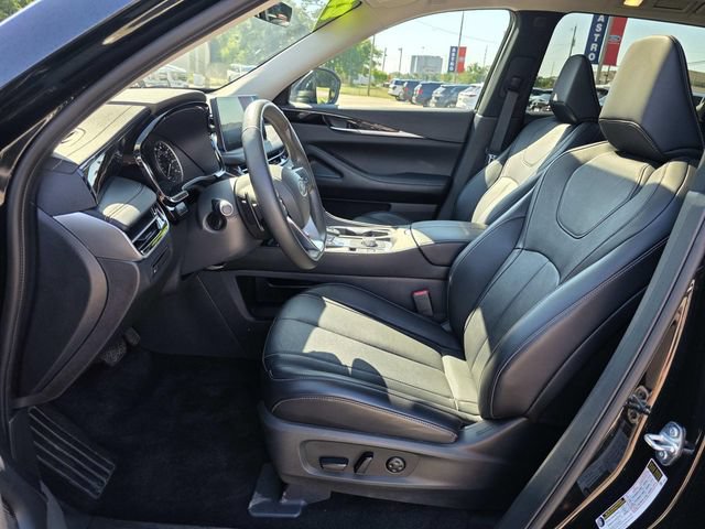 Used 2025 INFINITI QX60 Pure AWD/4WD image 13