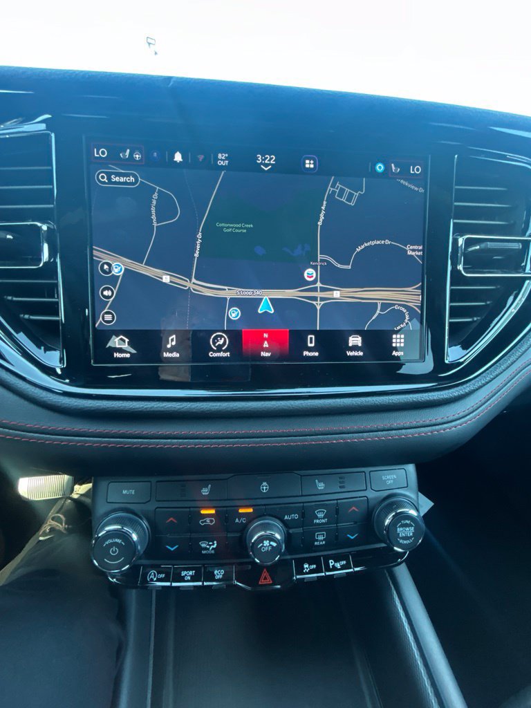 Used 2025 Dodge Durango GT RWD image 10