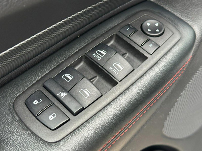 Used 2023 Dodge Durango GT image 17