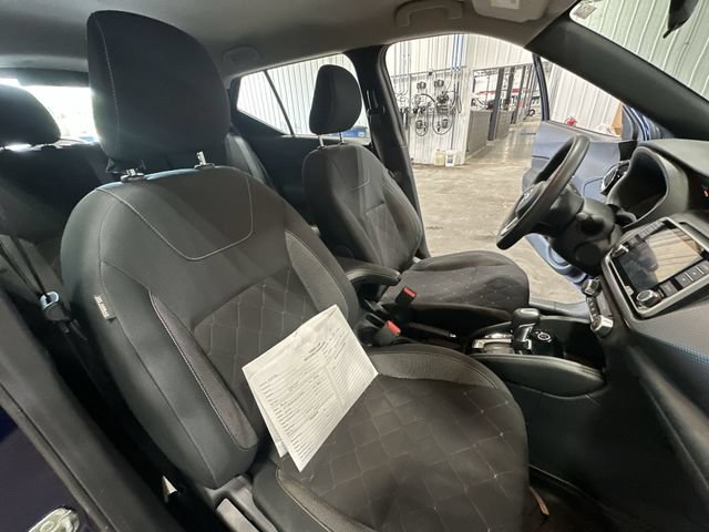 Used 2019 Nissan Kicks SV FWD image 32