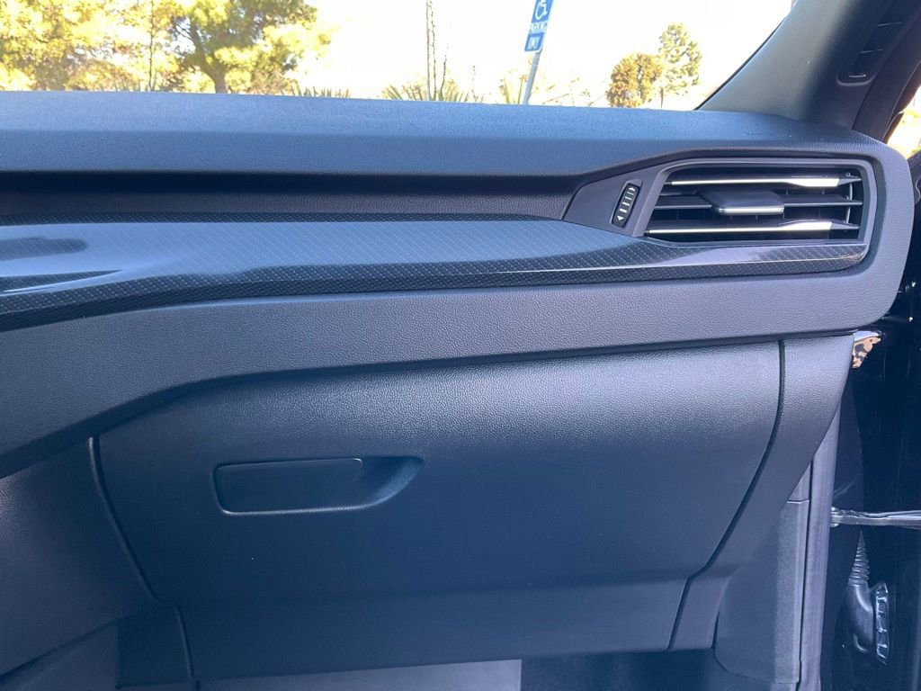 Certified 2024 Ford Escape ST-Line Elite w/ Premium Technology Package image 64