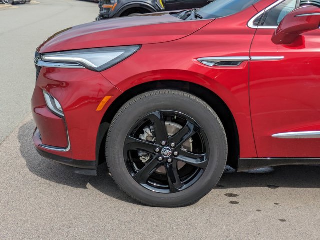 Used 2024 Buick Enclave Essence w/ Experience Buick Package image 11