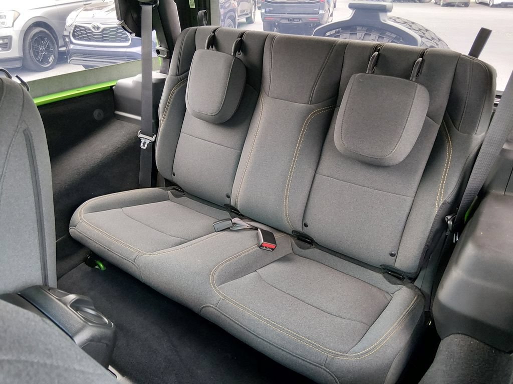 Used 2025 Jeep Wrangler Sport AWD/4WD image 11