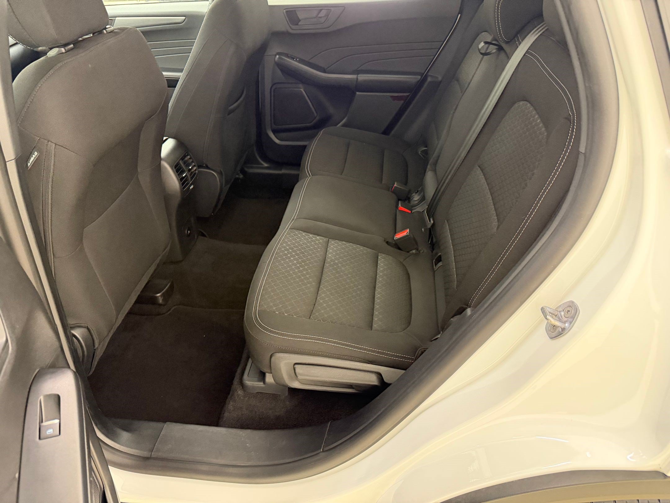 Certified 2025 Ford Escape Active FWD image 22