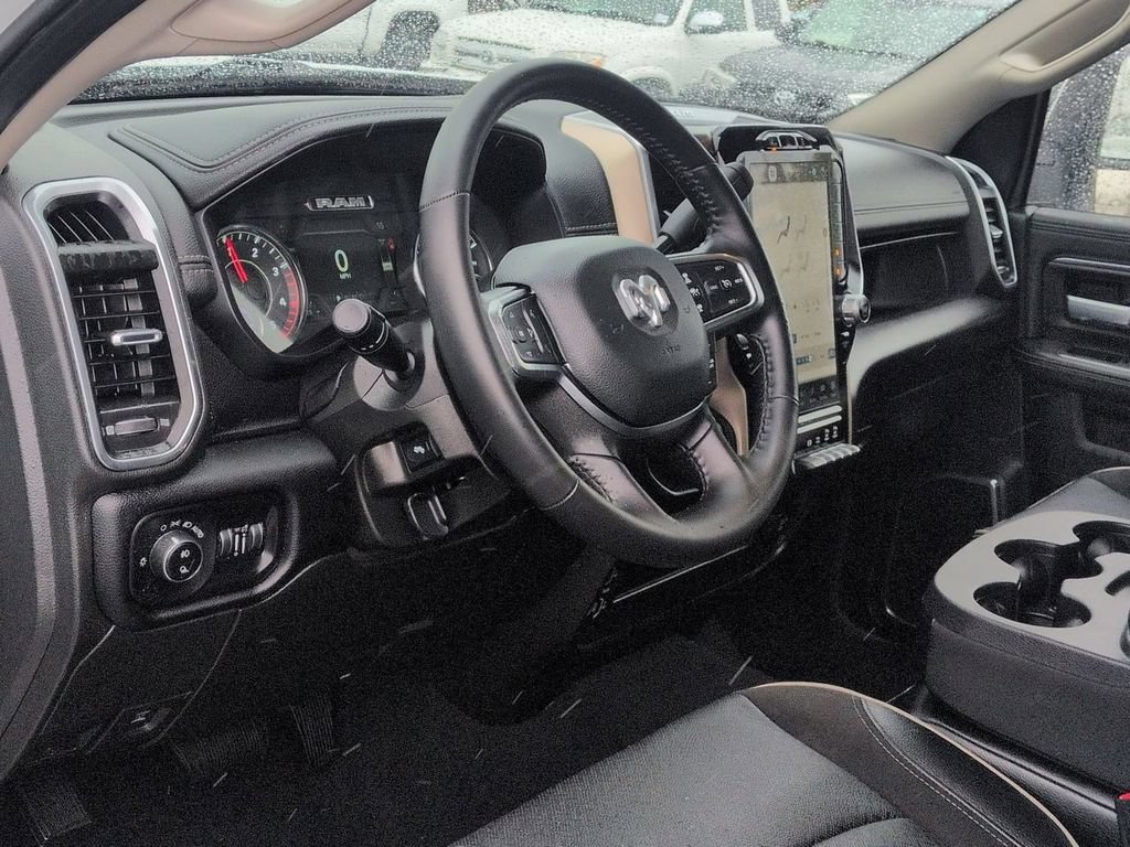 Used 2024 RAM 2500 Laramie w/ Safety Group AWD/4WD image 11