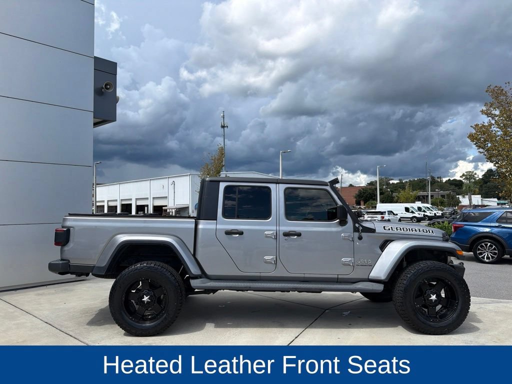 Used 2020 Jeep Gladiator Overland AWD/4WD image 2
