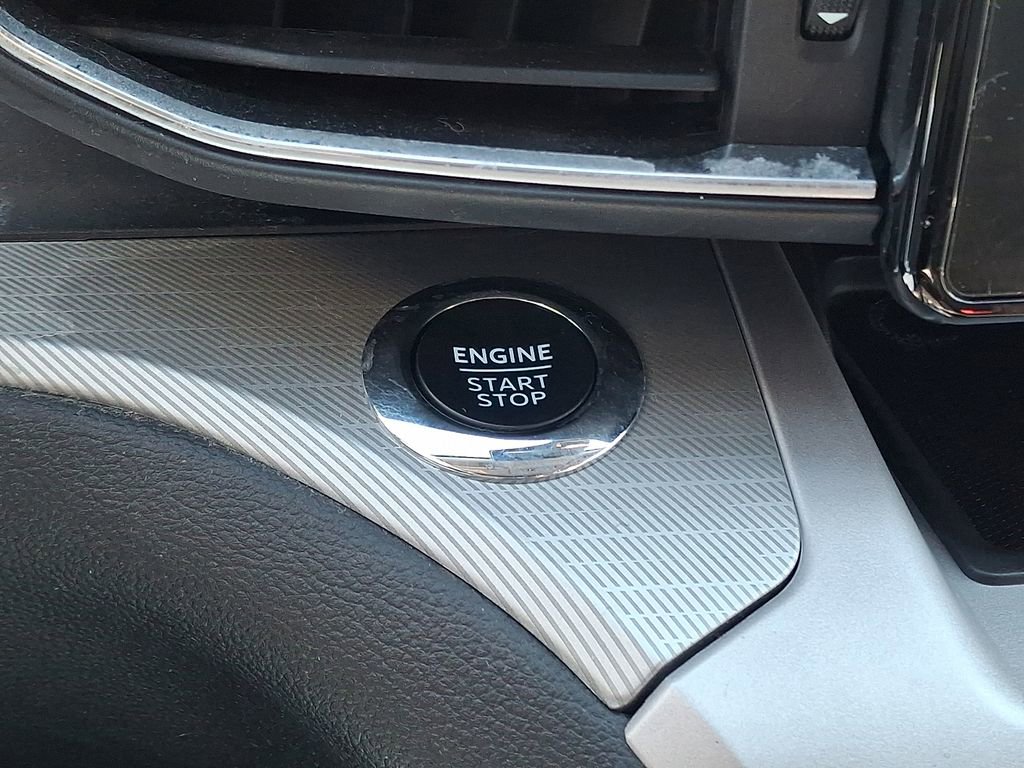 Certified 2023 Ford Explorer XLT w/ Equipment Group 202A image 22