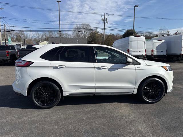 Certified 2022 Ford Edge ST-Line image 8