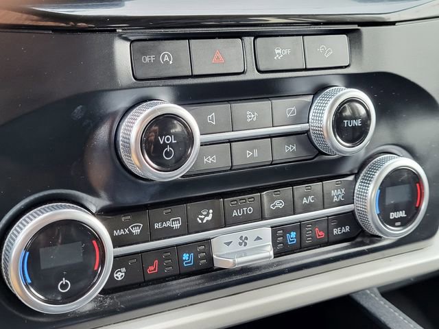 Certified 2024 Ford Expedition XLT image 23