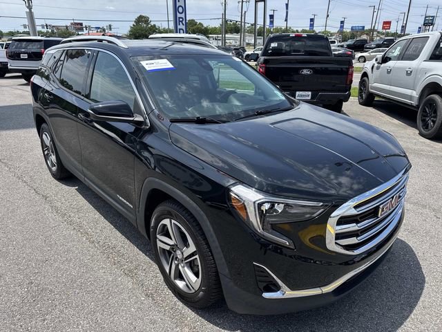 Used 2021 GMC Terrain SLT FWD image 3