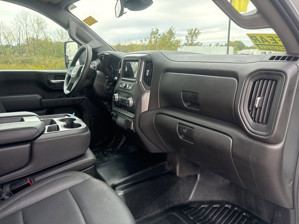 Used 2024 GMC Sierra 2500 Pro w/ Convenience Package image 29