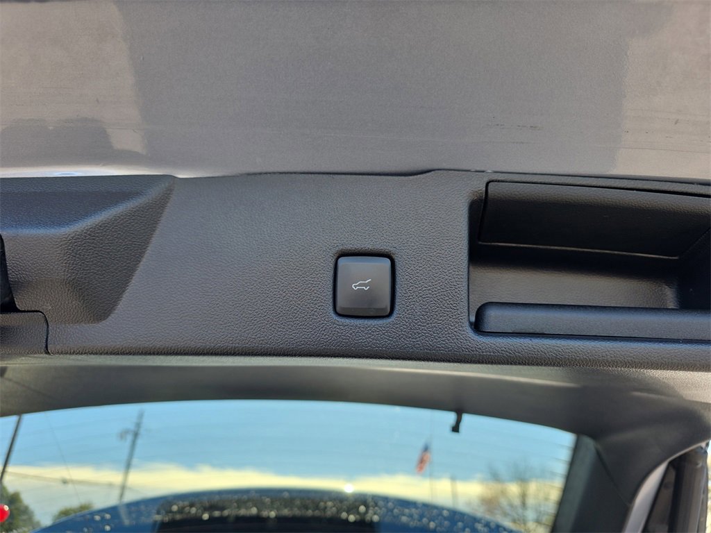 Certified 2022 Ford Escape SEL image 34