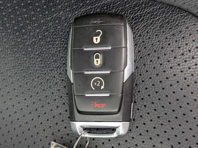 Used 2022 RAM 1500 Big Horn w/ Night Edition AWD/4WD image 32