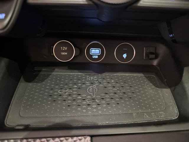 Used 2022 Genesis G70 3.3T w/ Sport Advanced Package image 29