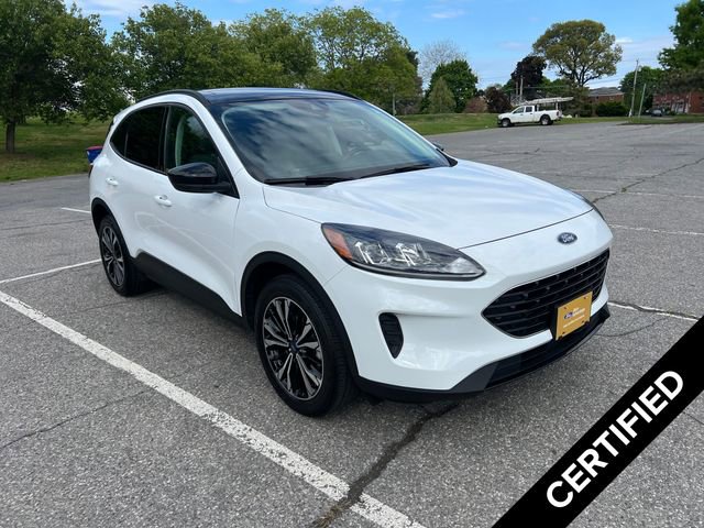 Certified 2022 Ford Escape SE w/ SE Sport Appearance Package AWD/4WD image 1