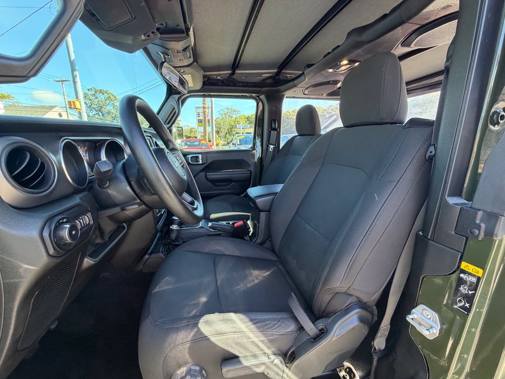Used 2021 Jeep Wrangler Sport AWD/4WD image 7