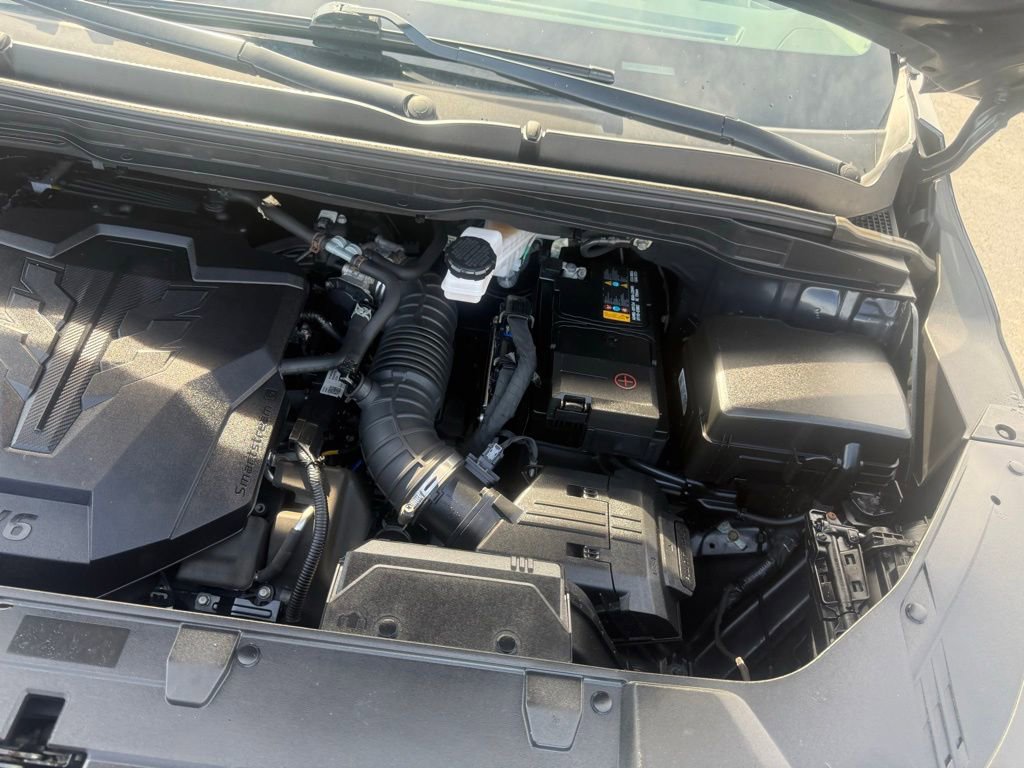 Used 2024 Kia Carnival LX FWD image 57