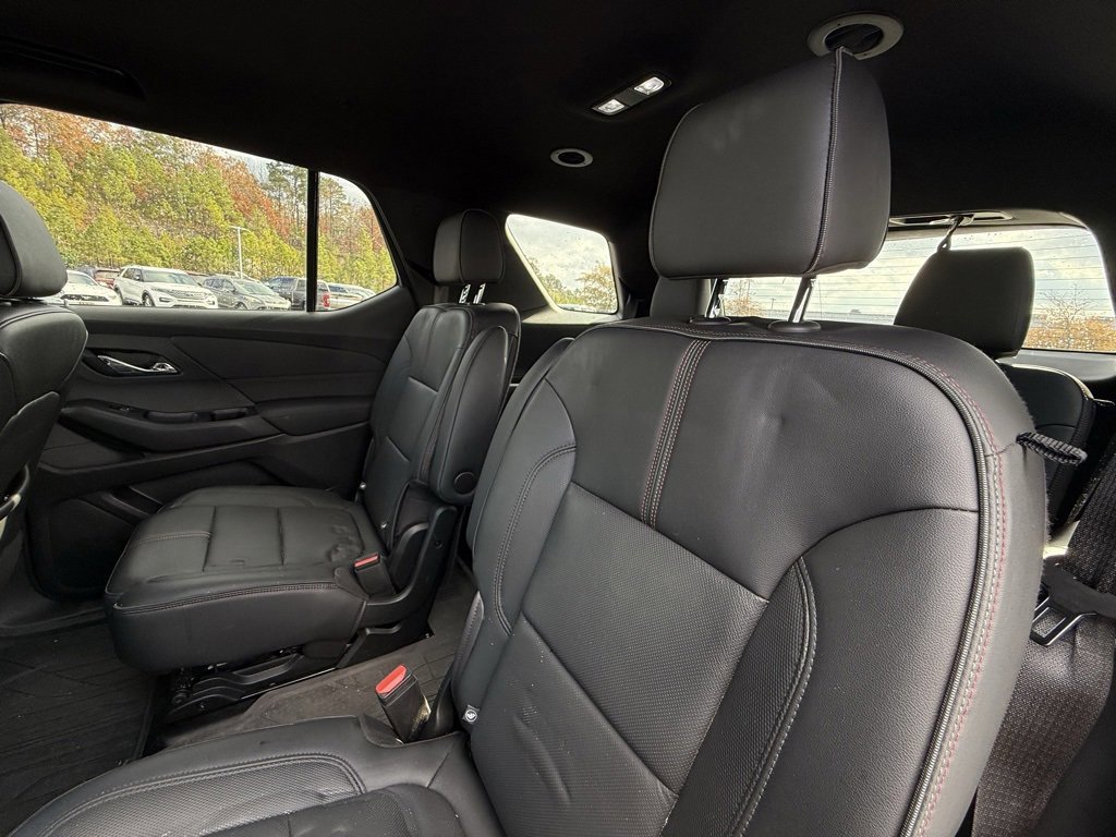 Used 2022 Chevrolet Traverse RS image 27